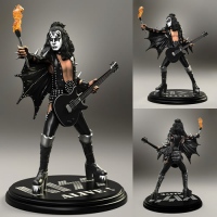 Фигурки Музыкантов - Cтатуэтка Kiss Джин Симмонс (Alive!)