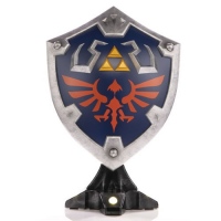 Legend Of Zelda Statue Breath Of The Wild Hylian Shield (Collector's Edition)
